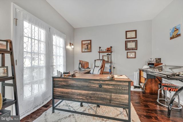 6 JACKSON RD, Pottsville, PA 17901