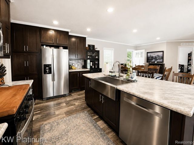 50136 Wedgewood Court N, Shelby Charter Township, MI 48315