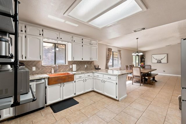 30691 Morgan Canyon Road, Prather, CA 93651