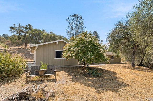 30691 Morgan Canyon Road, Prather, CA 93651