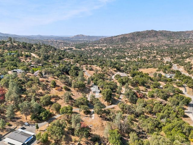 30691 Morgan Canyon Road, Prather, CA 93651
