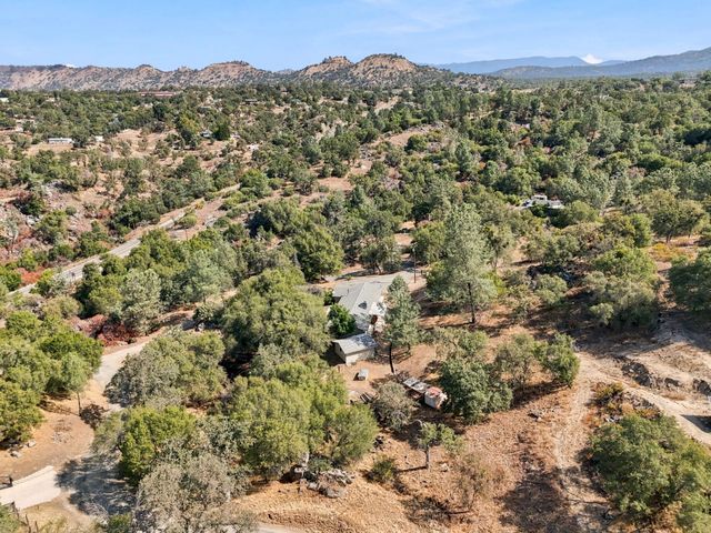 30691 Morgan Canyon Road, Prather, CA 93651