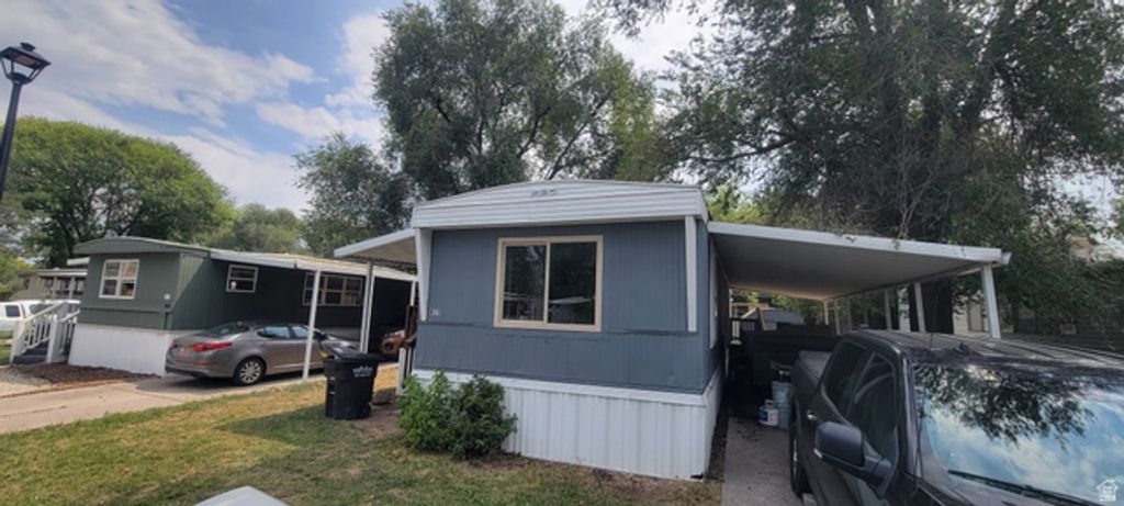 813 W BIG MOUNTAIN DR #132, Taylorsville, UT 84123 — exterior