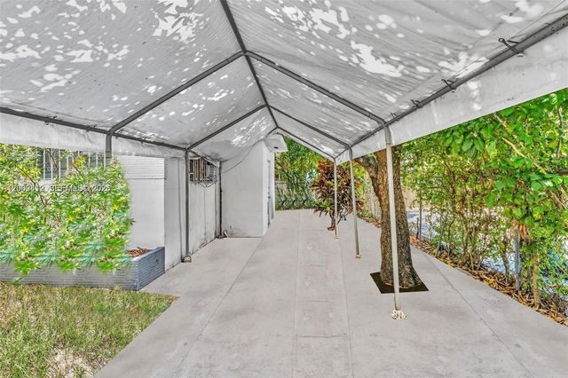 5800 NE 3rd Avenue, Miami, FL 33137