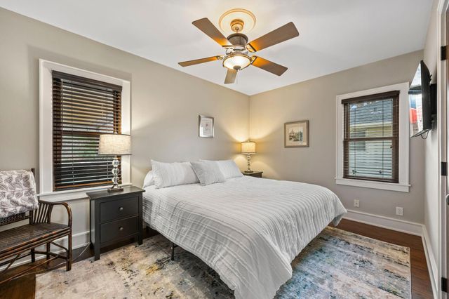 568 Frontenac Place, Saint Paul, MN 55104