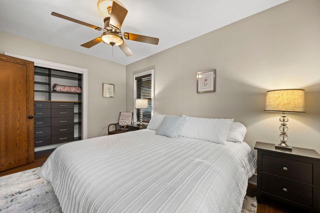 568 Frontenac Place, Saint Paul, MN 55104