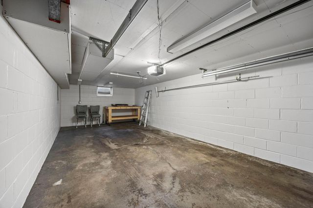 568 Frontenac Place, Saint Paul, MN 55104