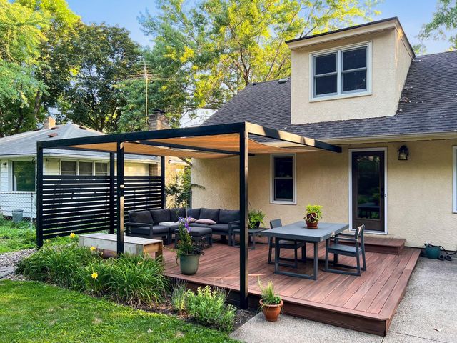 568 Frontenac Place, Saint Paul, MN 55104