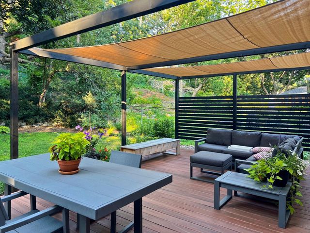 568 Frontenac Place, Saint Paul, MN 55104