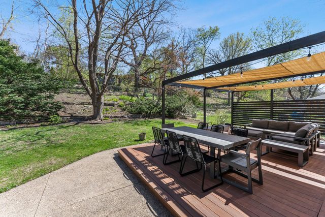 568 Frontenac Place, Saint Paul, MN 55104