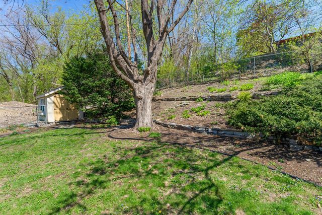 568 Frontenac Place, Saint Paul, MN 55104