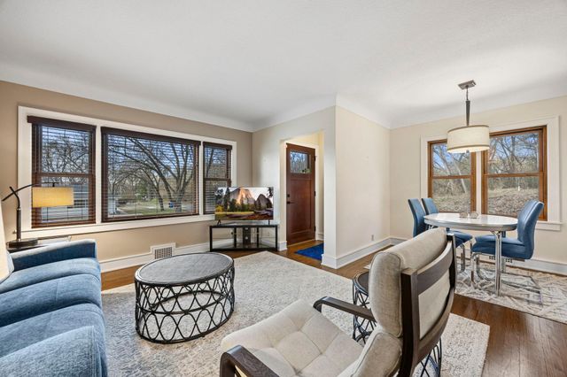 568 Frontenac Place, Saint Paul, MN 55104