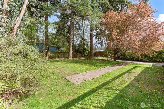 20310 5th Avenue NW, Shoreline, WA 98177