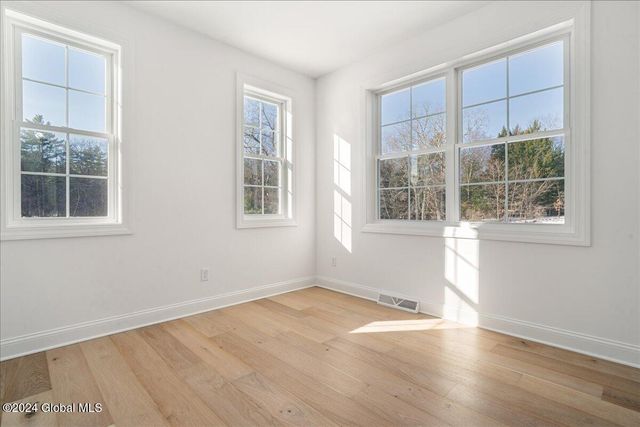 5 Brookhaven Court, Wilton, NY 12866
