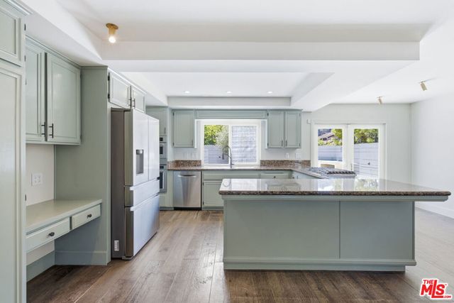 1314 Avenida De Cortez, Pacific Palisades, CA 90272