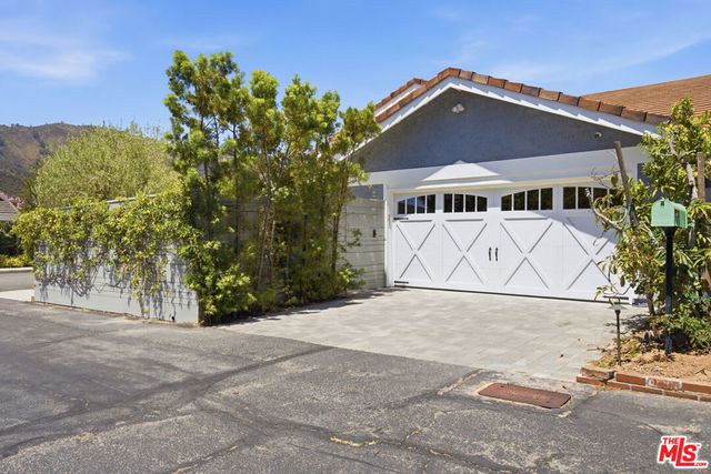 1314 Avenida De Cortez, Pacific Palisades, CA 90272