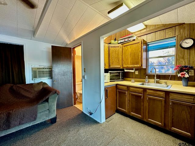 20489 W Grove Club Lake Rd., Whitehouse, TX 75791