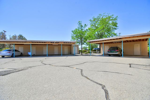 4715 Country Club Lane NW APT B1, Albuquerque, NM 87114