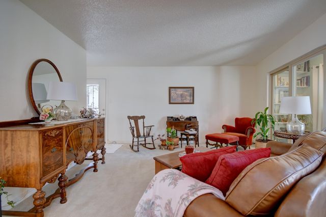4715 Country Club Lane NW APT B1, Albuquerque, NM 87114