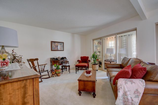 4715 Country Club Lane NW APT B1, Albuquerque, NM 87114