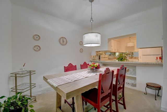 4715 Country Club Lane NW APT B1, Albuquerque, NM 87114