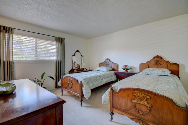 4715 Country Club Lane NW APT B1, Albuquerque, NM 87114