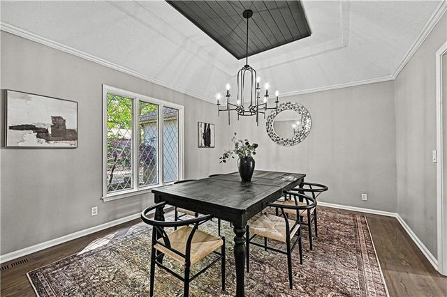 11203 Cedar Street, Leawood, KS 66211