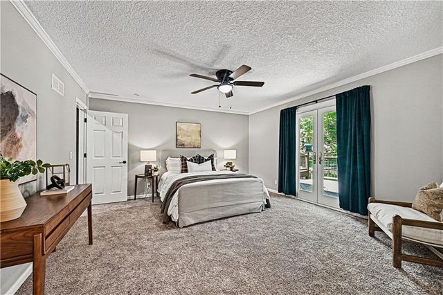 11203 Cedar Street, Leawood, KS 66211