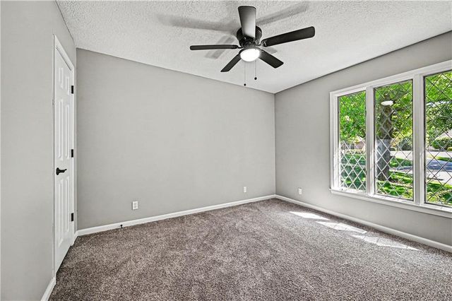 11203 Cedar Street, Leawood, KS 66211
