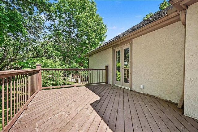 11203 Cedar Street, Leawood, KS 66211