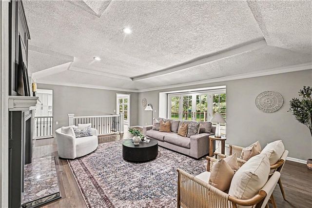 11203 Cedar Street, Leawood, KS 66211