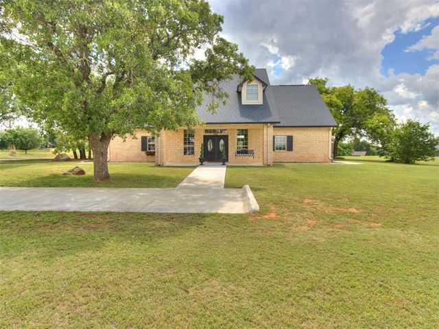 2358 W Lake Way Drive, Blanchard, OK 73010