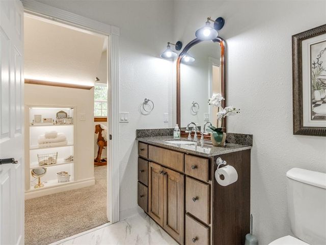 2358 W Lake Way Drive, Blanchard, OK 73010