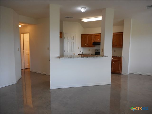 102 Gemini Court, Victoria, TX 77901