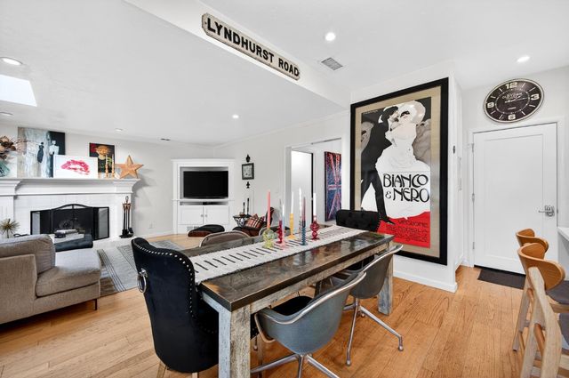 3852 El Ricon Way, Sacramento, CA 95864