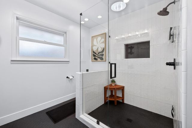 3852 El Ricon Way, Sacramento, CA 95864