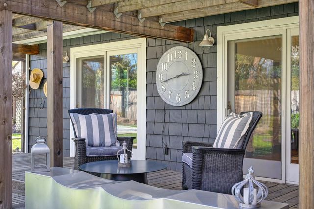 3852 El Ricon Way, Sacramento, CA 95864