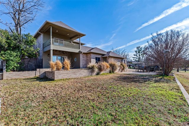 8908 Brierfield Road, Granbury, TX 76049