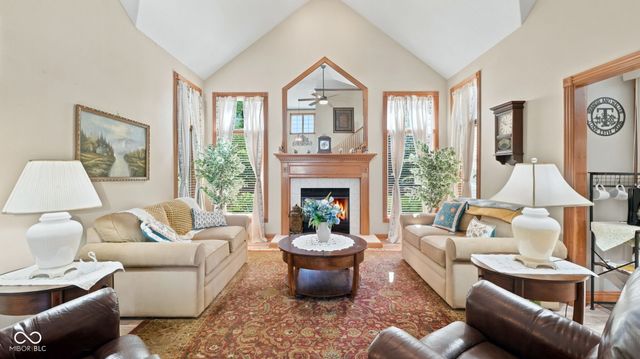 1929 Calais Road, Fort Wayne, IN 46814
