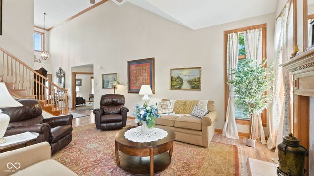 1929 Calais Road, Fort Wayne, IN 46814