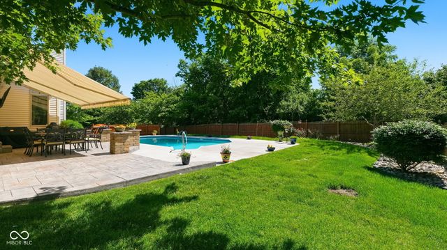 1929 Calais Road, Fort Wayne, IN 46814