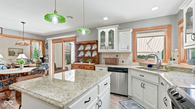 1929 Calais Road, Fort Wayne, IN 46814