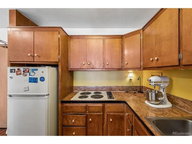 1121 Albion St 307, Denver, CO 80220