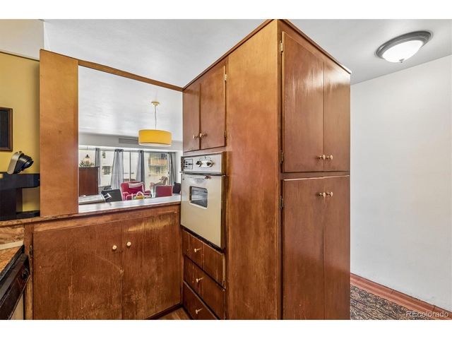 1121 Albion St 307, Denver, CO 80220