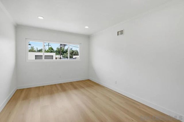 5882 Adams Ave, San Diego, CA 92115