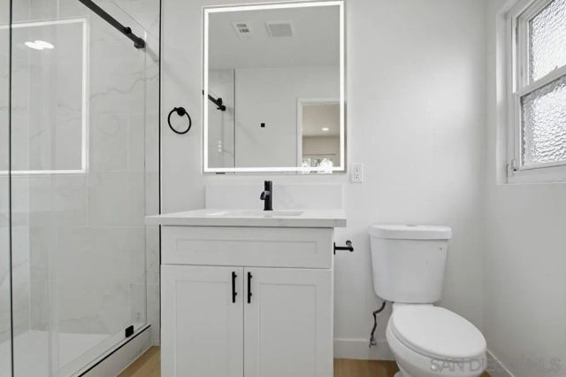 5882 Adams Ave, San Diego, CA 92115