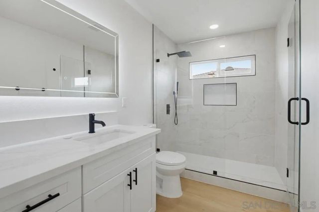 5882 Adams Ave, San Diego, CA 92115