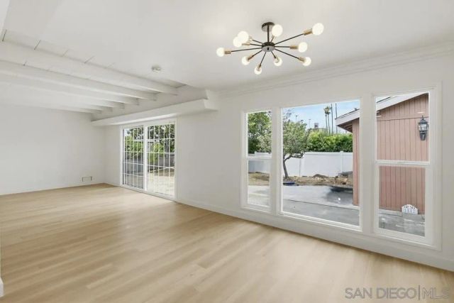 5882 Adams Ave, San Diego, CA 92115
