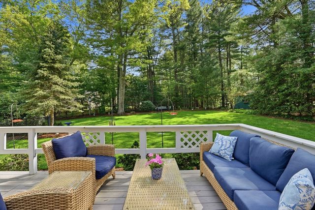 240 Evergreen St, Duxbury, MA 02332