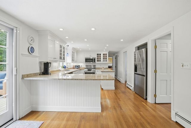 240 Evergreen St, Duxbury, MA 02332